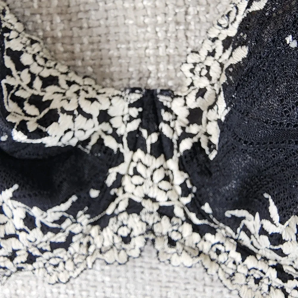 Wacoal Embrace Lace Underwire Bra 65191 Womens 36DD Black Cream Floral